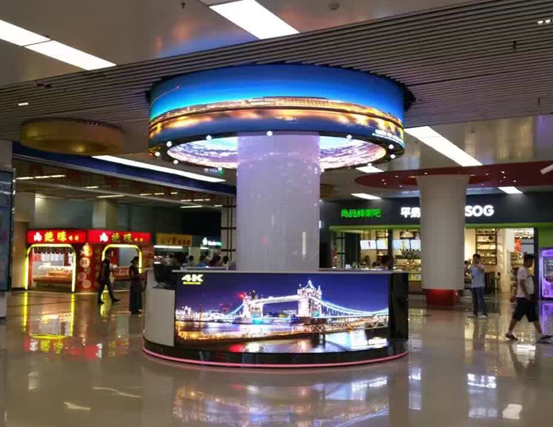 the new favorite of outdoor advertising-outdoor transparent led display
